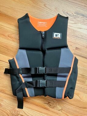 O'Brien Men's Flex V-Back Lightweight Life Jacket, Large 40-44